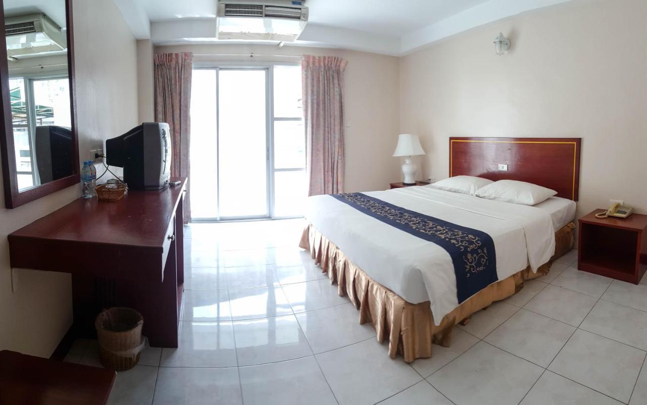 Eastiny Place Hotel Pattaya Exterior foto